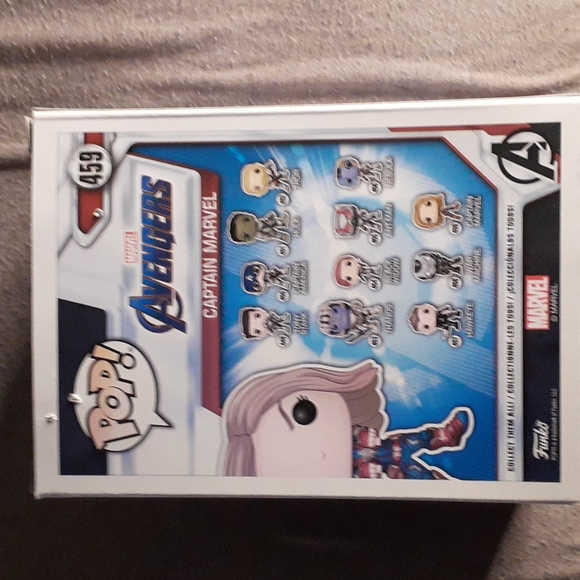unopened Captain Marvel Funko pop - Picture 3 of 4